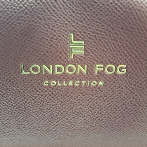 NWT London Fog 100th Anniversary Studded Cosmetic Case - Picture 2 of 9
